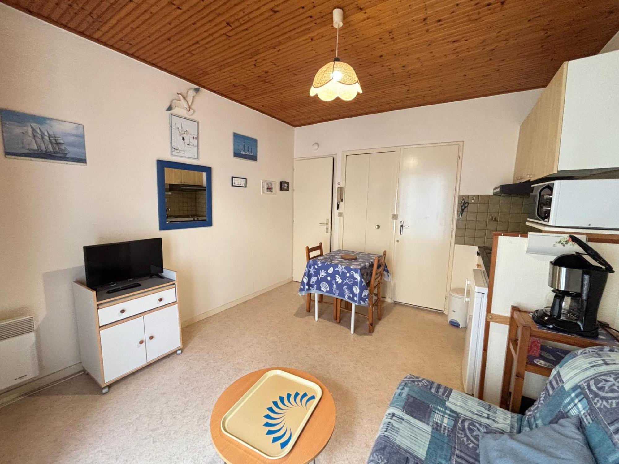 Studio Les Sables-d'Olonne, 1 pièce, 2 personnes - FR-1-197-261 Extérieur photo